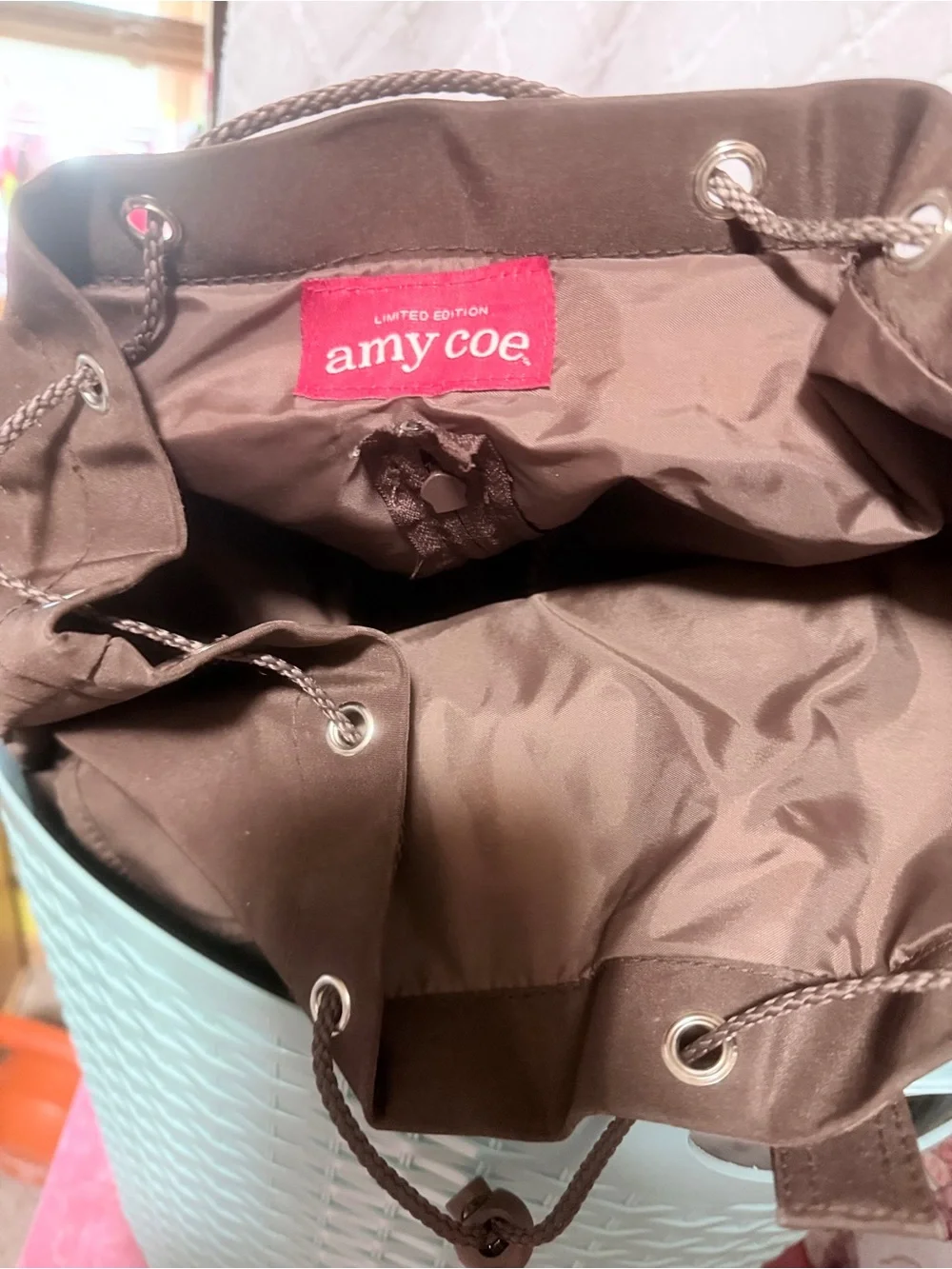 Amy Coe compact amy